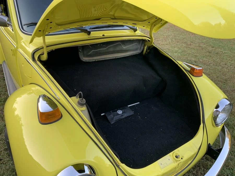 1973 Volkswagen Super Beetle - Image 8 of 12
