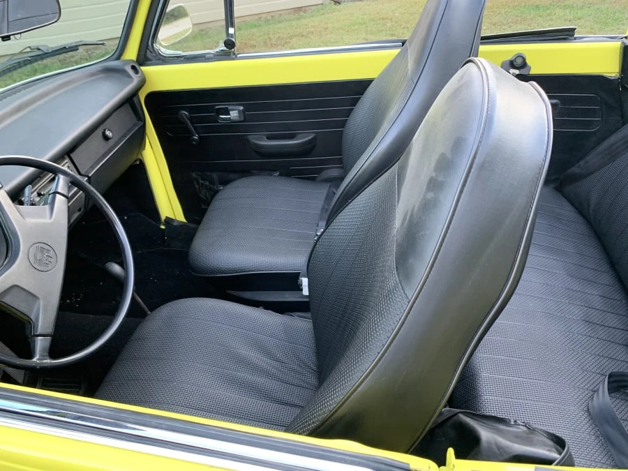 1973 Volkswagen Super Beetle - Image 5 of 12
