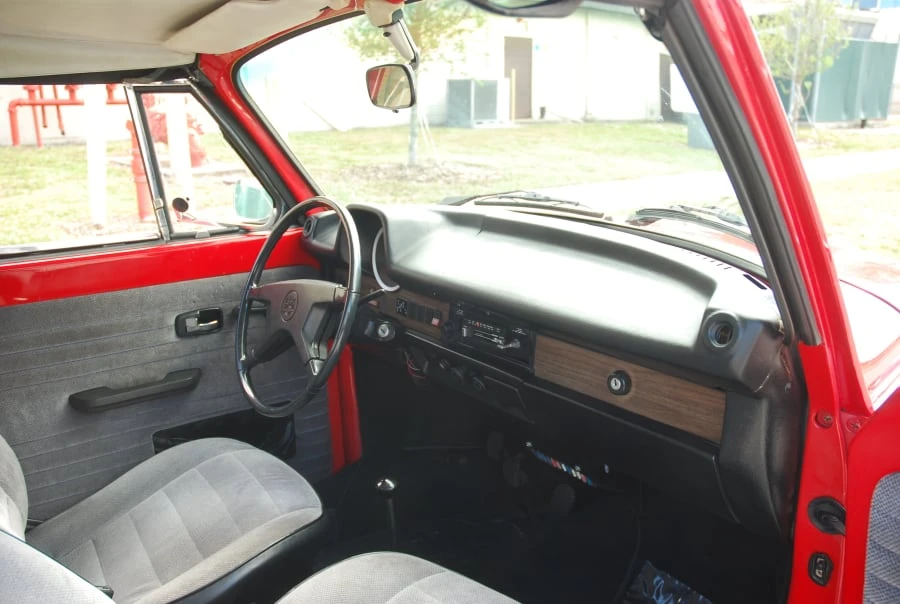 1973 Volkswagen Super Beetle - Image 4 of 12