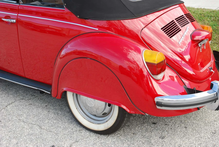1973 Volkswagen Super Beetle - Image 9 of 12