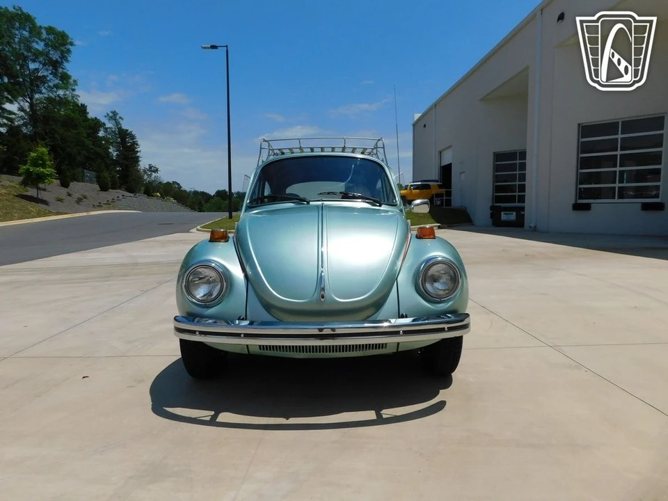 1973 Volkswagen Super Beetle - Image 5 of 12