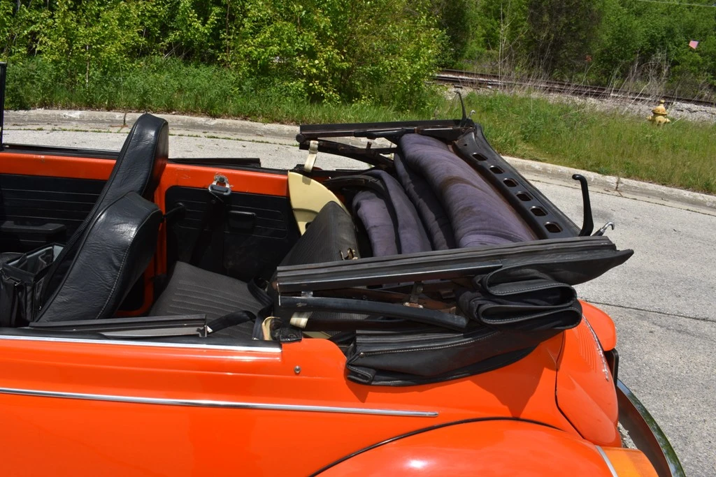 1973 Volkswagen Super Beetle - Image 10 of 31