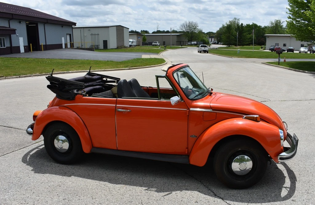 1973 Volkswagen Super Beetle - Image 7 of 31