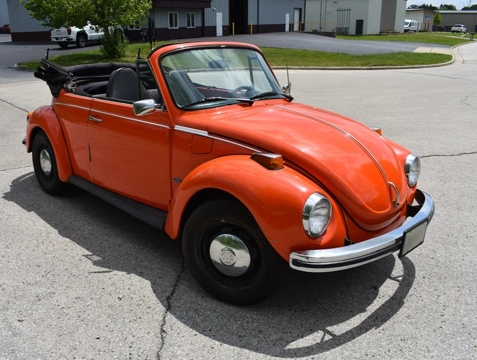 1973 Volkswagen Super Beetle - Image 8 of 31