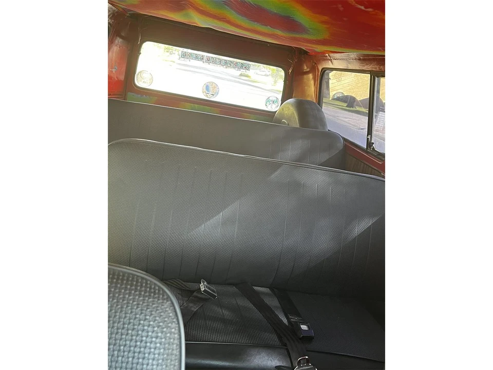 1973 Volkswagen Bay-Window Bus - Image 6 of 7