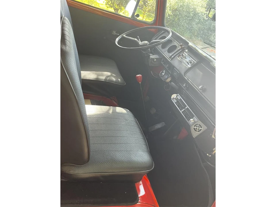 1973 Volkswagen Bay-Window Bus - Image 7 of 7