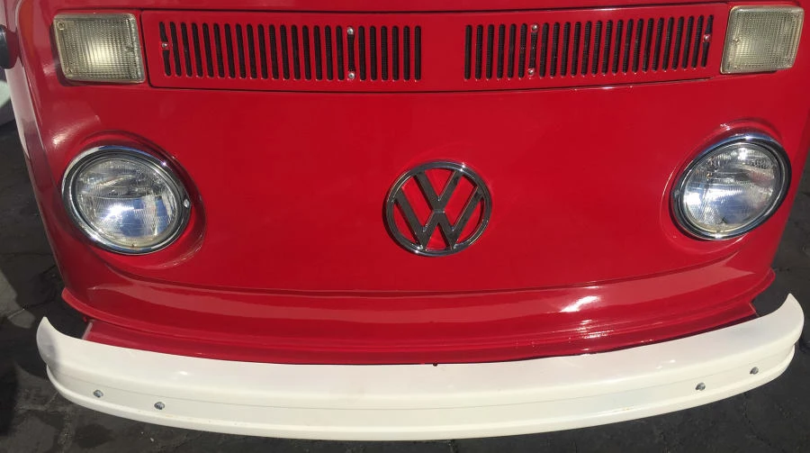 1973 Volkswagen Bay-Window Bus - Image 9 of 9