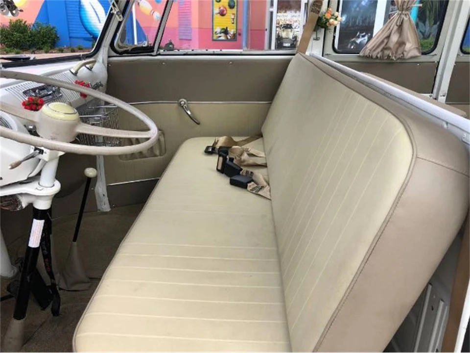 1973 Volkswagen Bay-Window Bus - Image 2 of 11