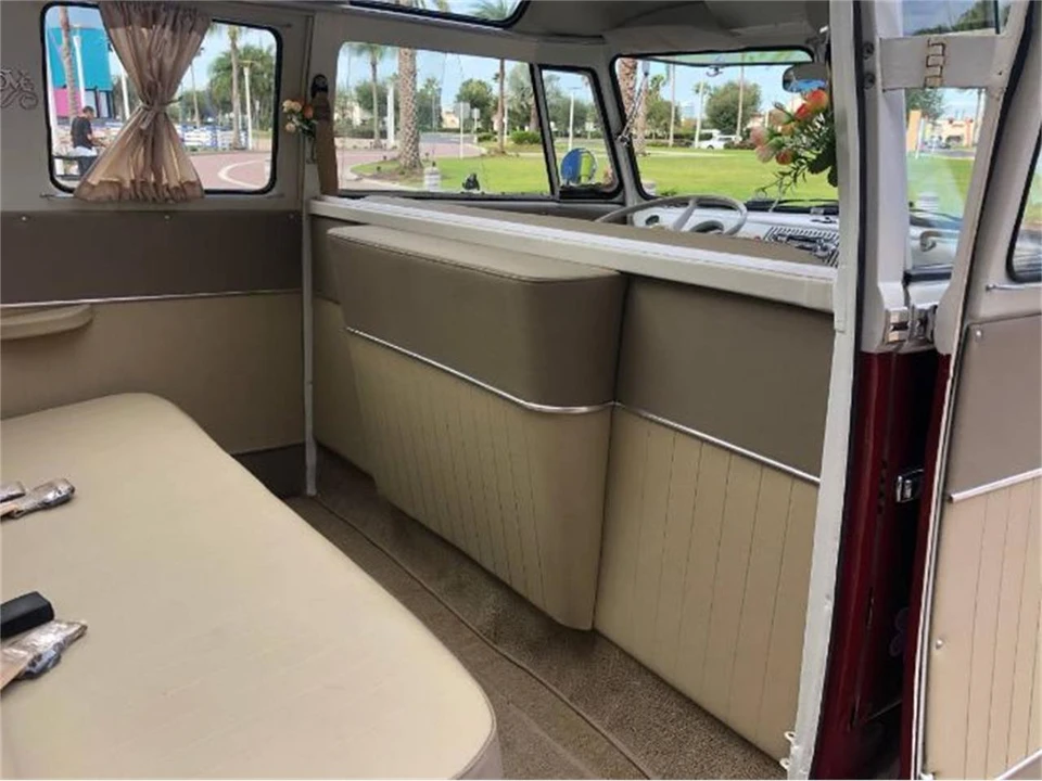 1973 Volkswagen Bay-Window Bus - Image 9 of 11