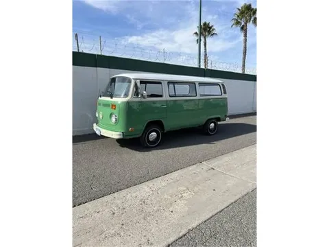 1973 Volkswagen Bus