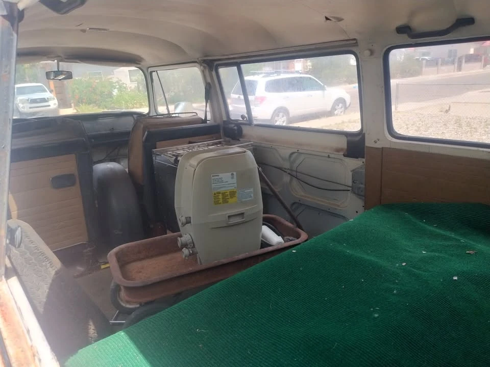 1973 Volkswagen Bay-Window Bus - Image 6 of 9