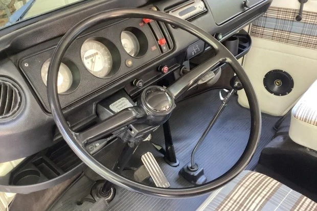 1973 Volkswagen Bay-Window Camper - Image 6 of 8