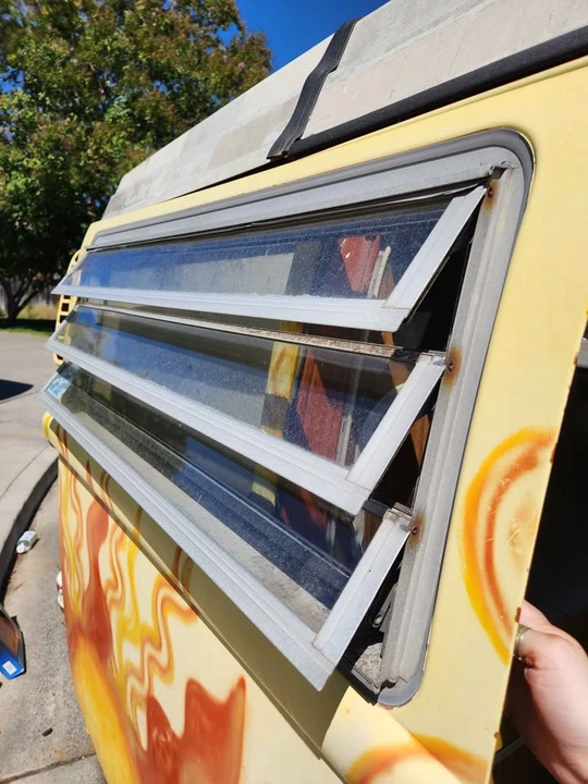 1973 Volkswagen Bay-Window Camper - Image 17 of 20