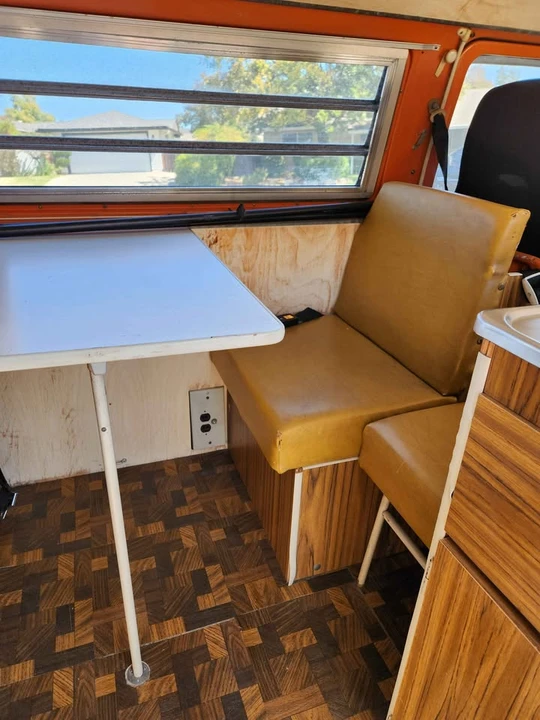 1973 Volkswagen Bay-Window Camper - Image 6 of 20