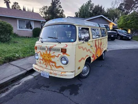 1973 Volkswagen Bus / Westfalia