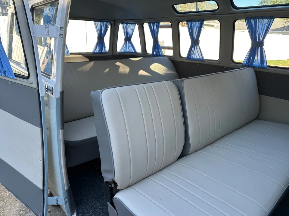 1973 Volkswagen Bay-Window Bus - Image 19 of 21