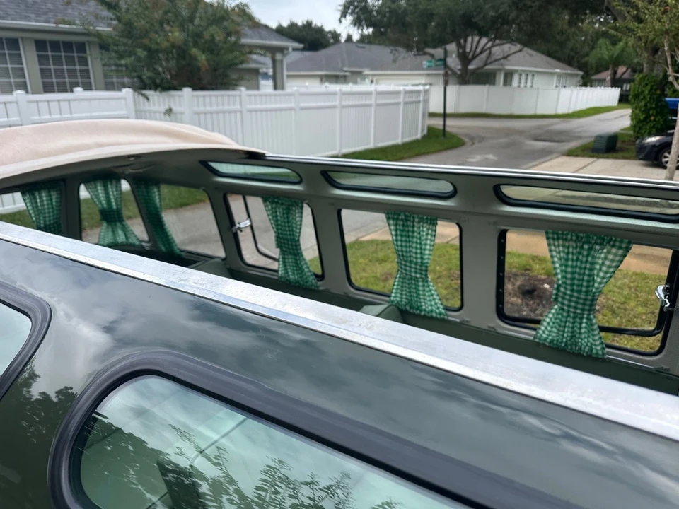 1973 Volkswagen Bay-Window Bus - Image 18 of 18