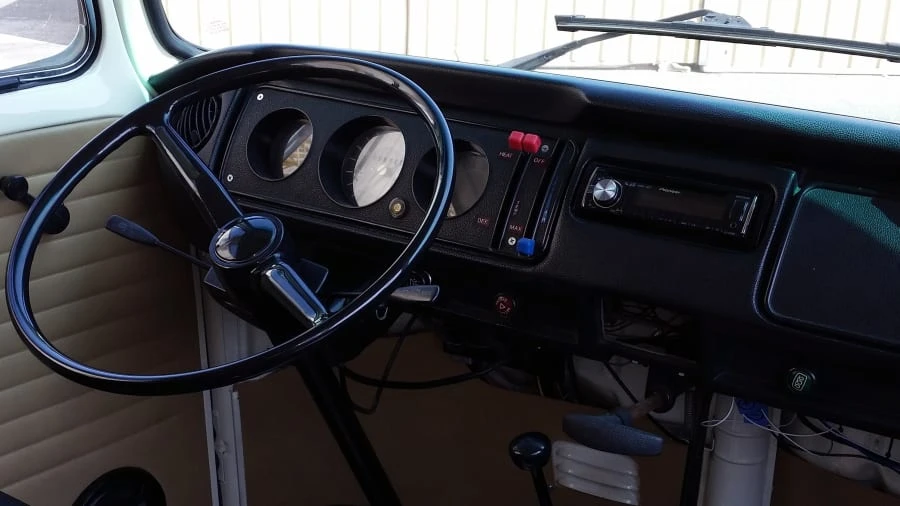 1973 Volkswagen Bay-Window Camper - Image 3 of 6