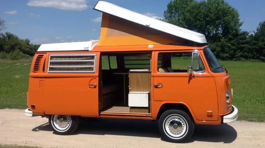 1973 Volkswagen Bay-Window Camper - Image 2 of 8