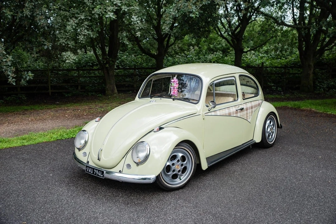 1973 Volkswagen Super Beetle - Image 12 of 30