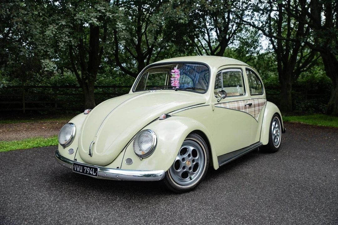 1973 Volkswagen Super Beetle - Image 9 of 30