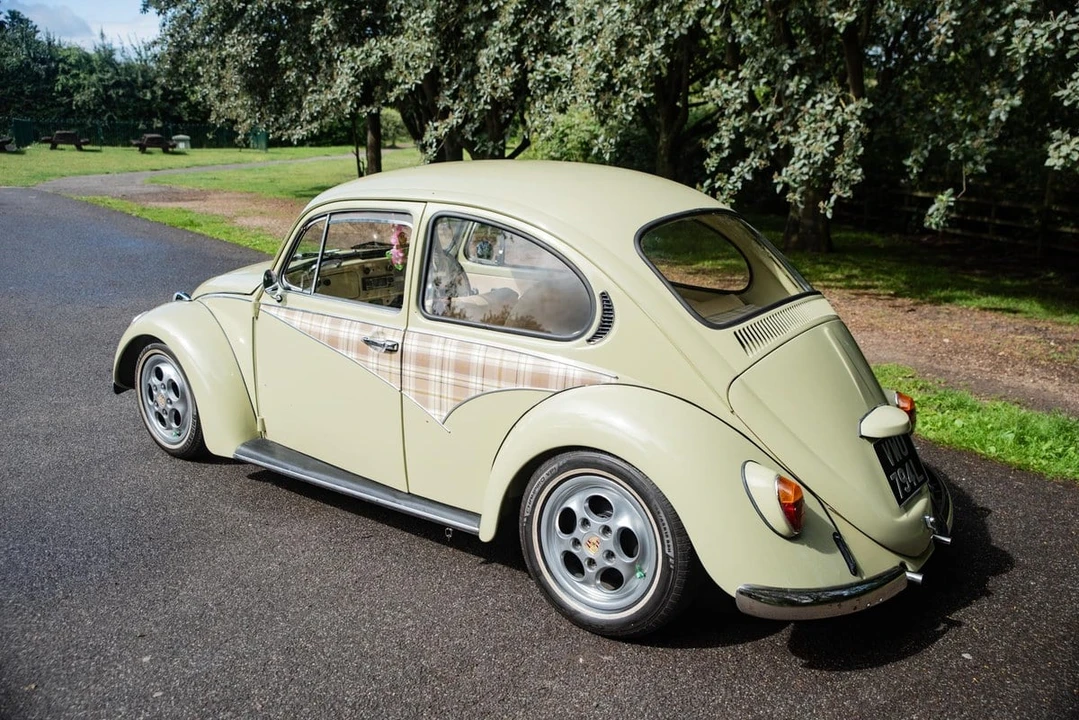 1973 Volkswagen Super Beetle - Image 29 of 30