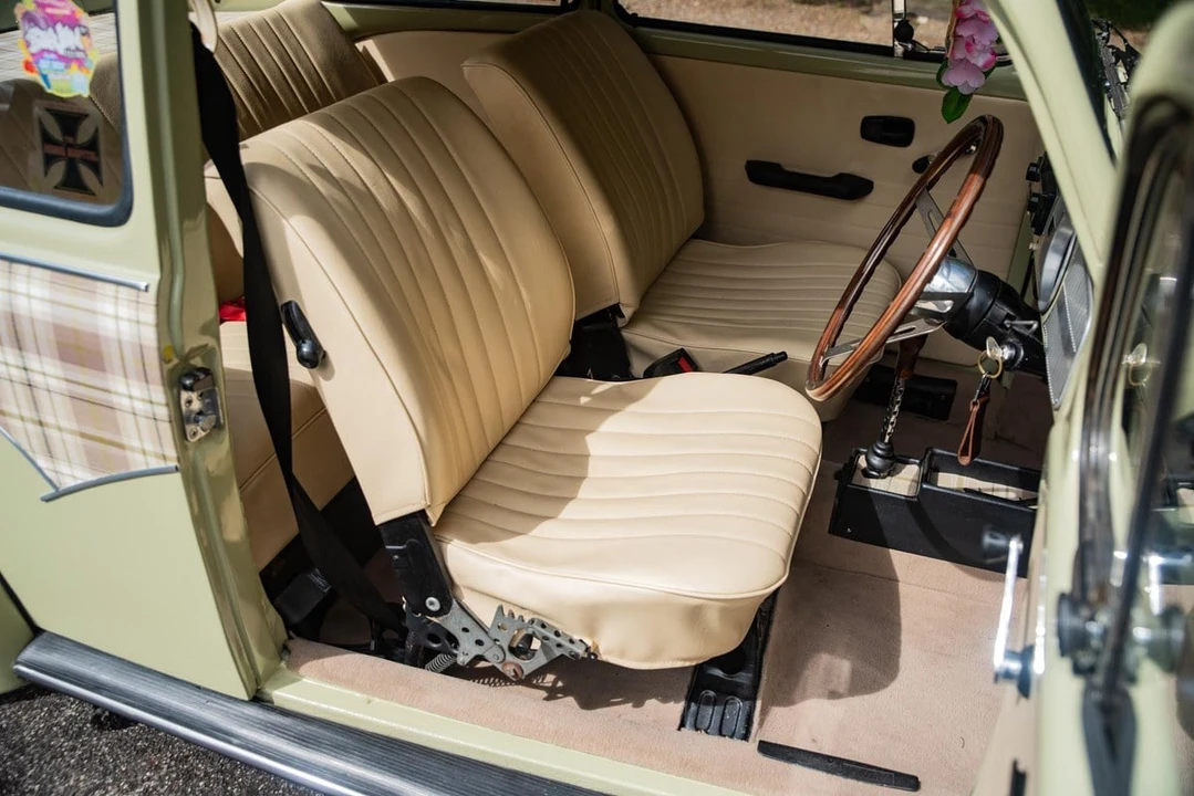 1973 Volkswagen Super Beetle - Image 4 of 30