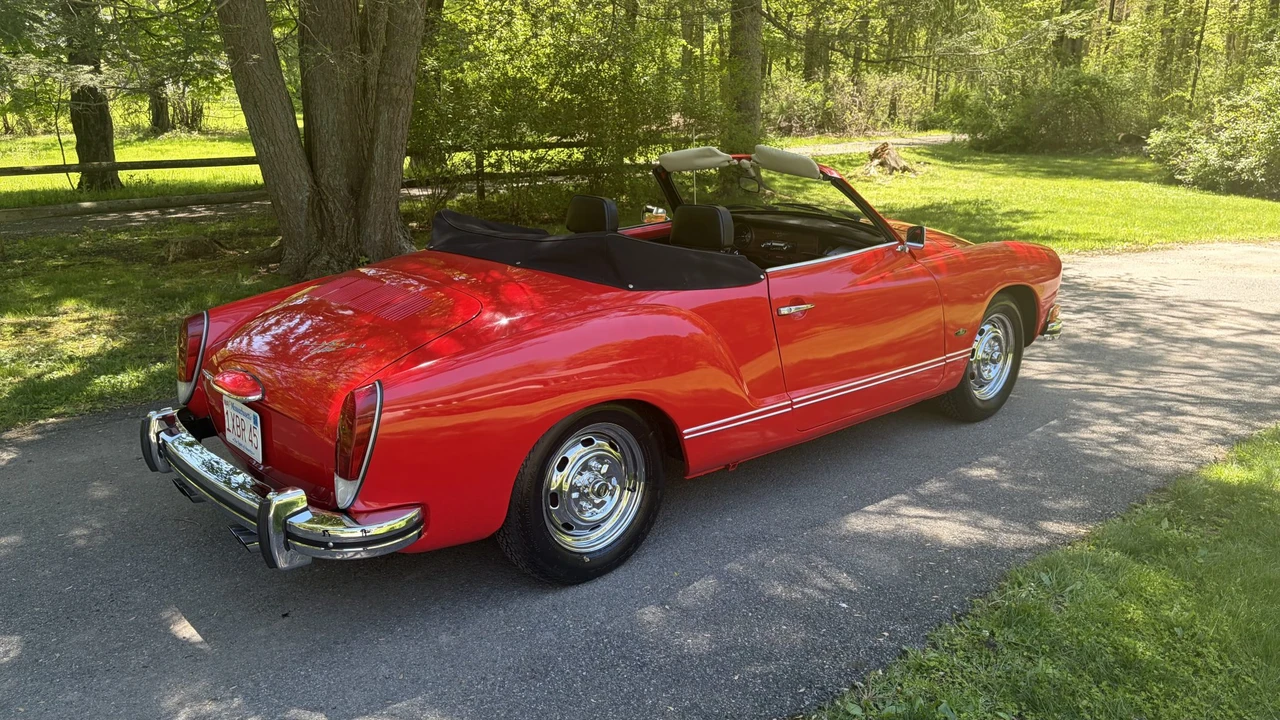 1973 Volkswagen Karmann Ghia Type 14 - Image 8 of 31