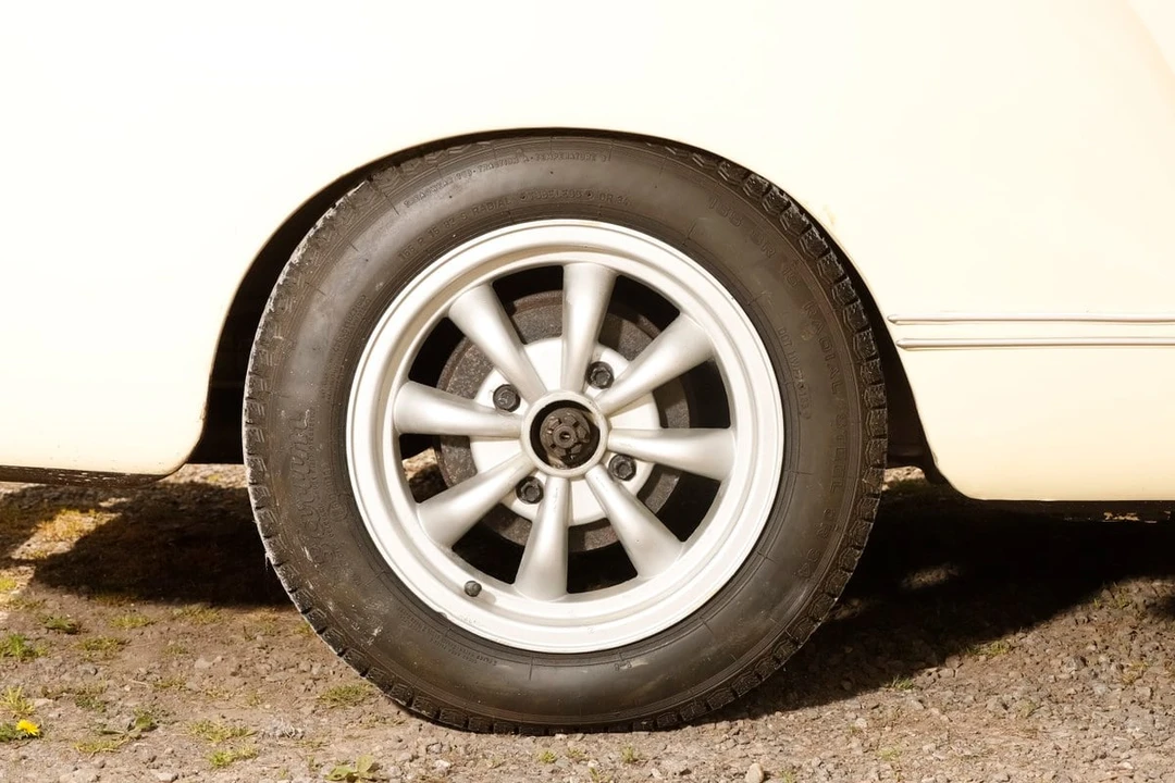 1973 Volkswagen Karmann Ghia Type 14 - Image 26 of 30