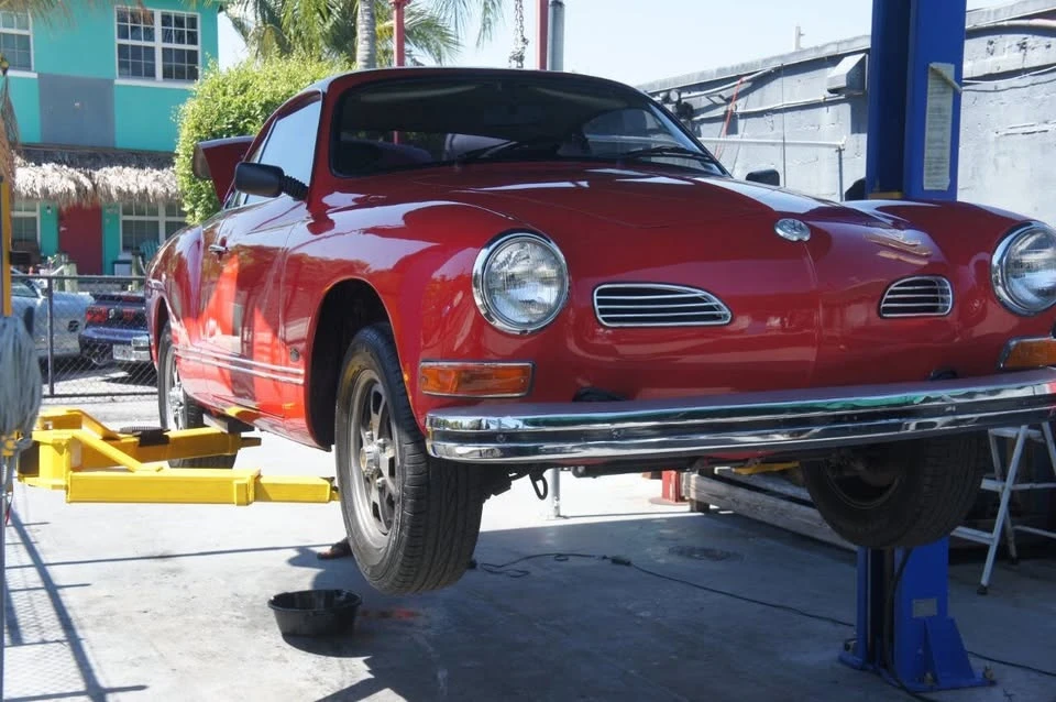1973 Volkswagen Karmann Ghia Type 14 - Image 11 of 20