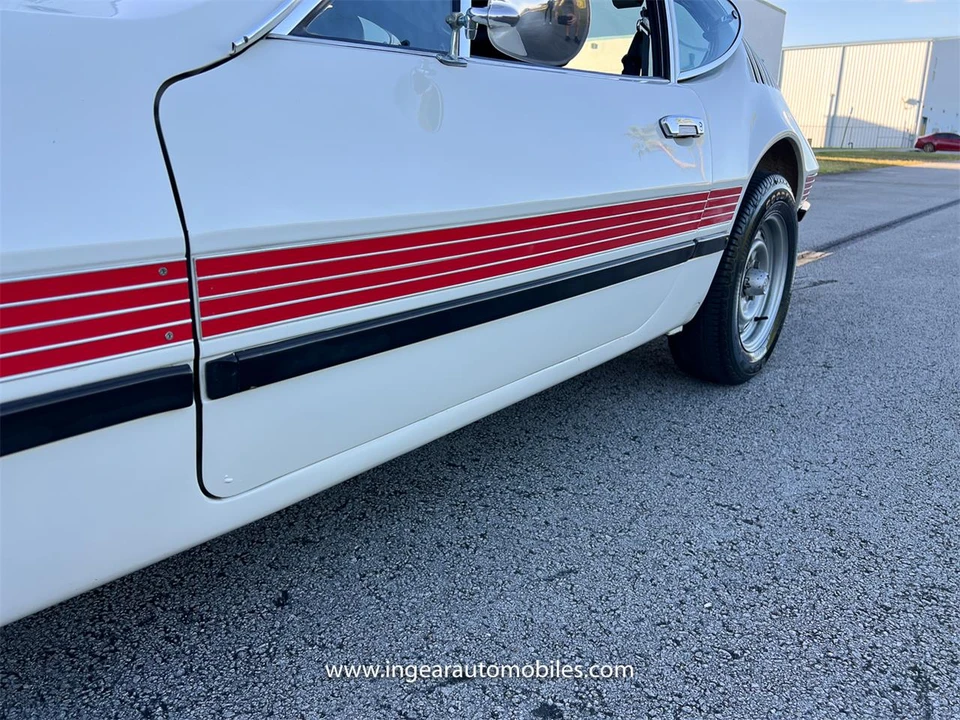 1973 Volkswagen Karmann Ghia - Image 24 of 31