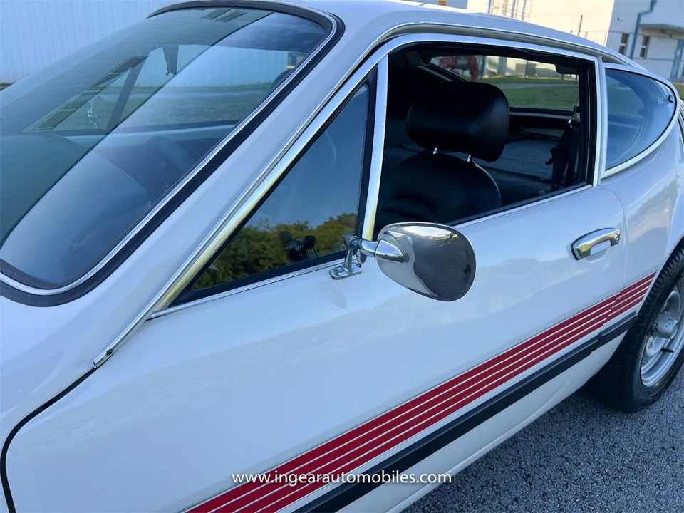 1973 Volkswagen Karmann Ghia - Image 27 of 31