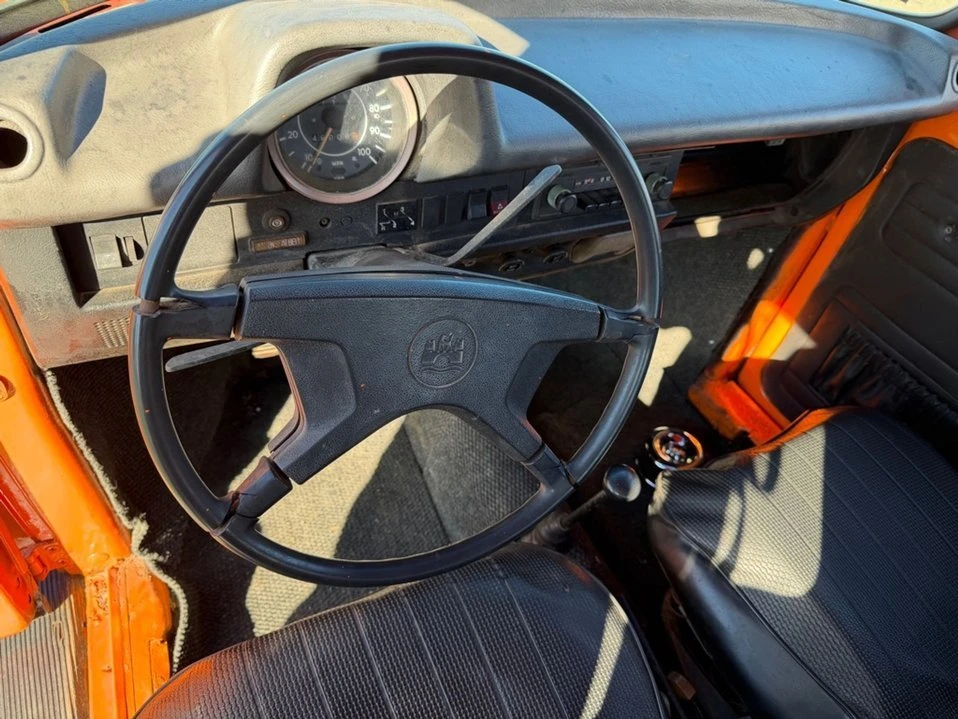 1973 Volkswagen Super Beetle - Image 5 of 12
