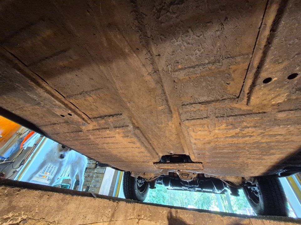 1973 Volkswagen Type 2 - Image 8 of 18