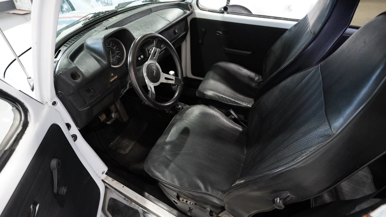 1973 Volkswagen Super Beetle - Image 16 of 21