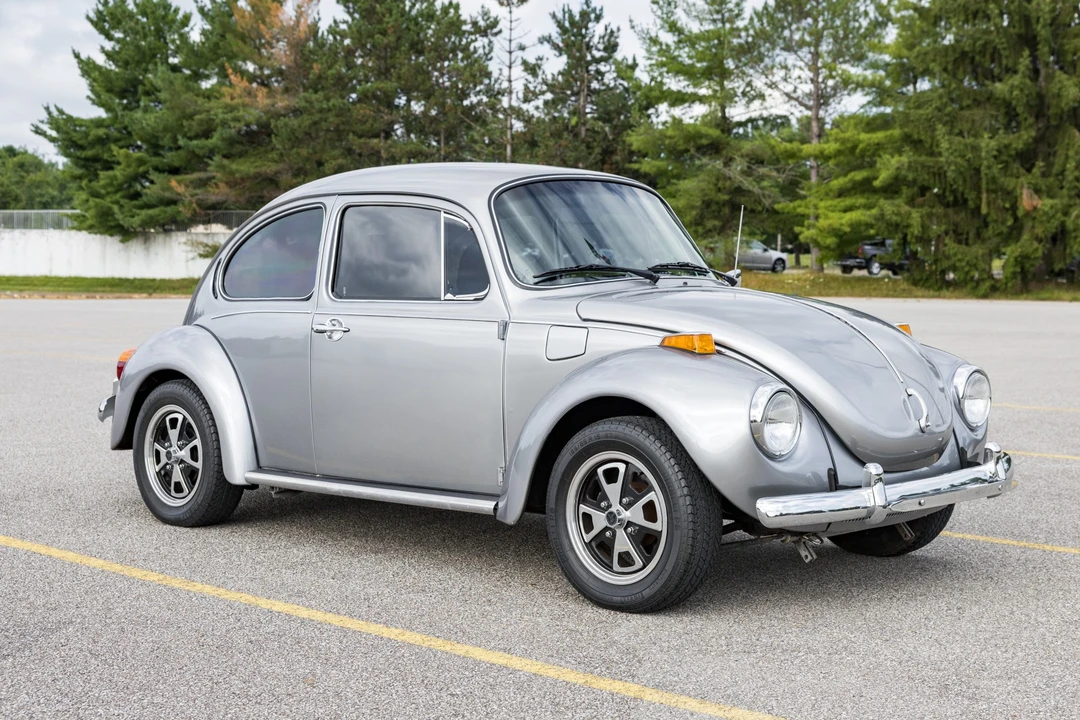 1973 Volkswagen Super Beetle - Image 3 of 31
