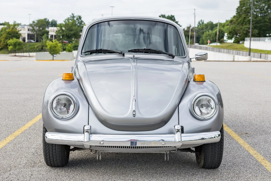 1973 Volkswagen Super Beetle - Image 2 of 31