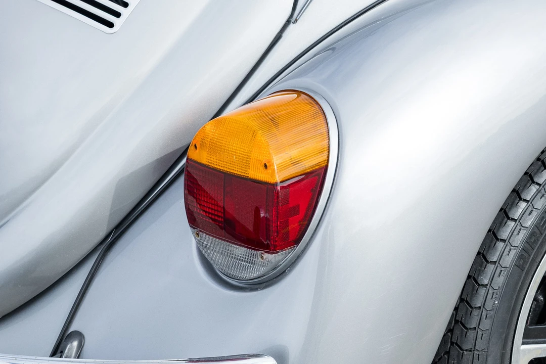1973 Volkswagen Super Beetle - Image 18 of 31