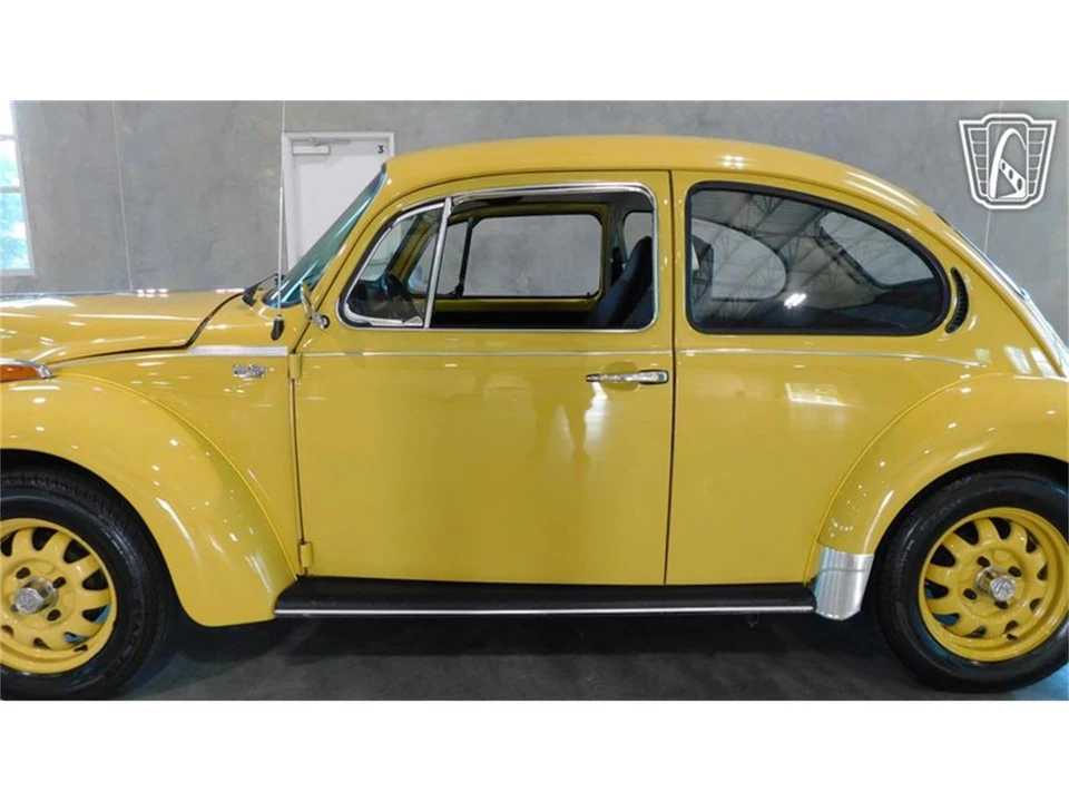 1973 Volkswagen Super Beetle - Image 12 of 31