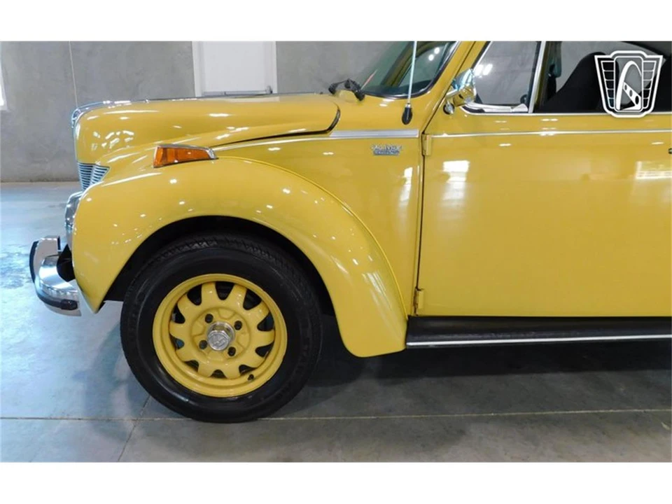 1973 Volkswagen Super Beetle - Image 9 of 31