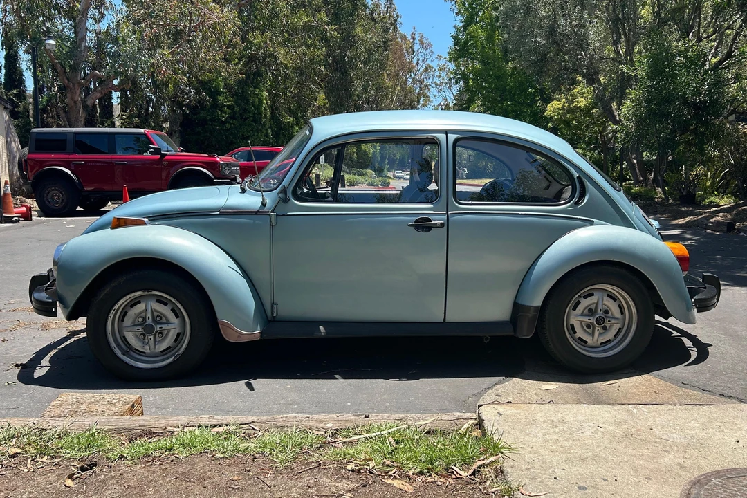 1973 Volkswagen Super Beetle - Image 3 of 31