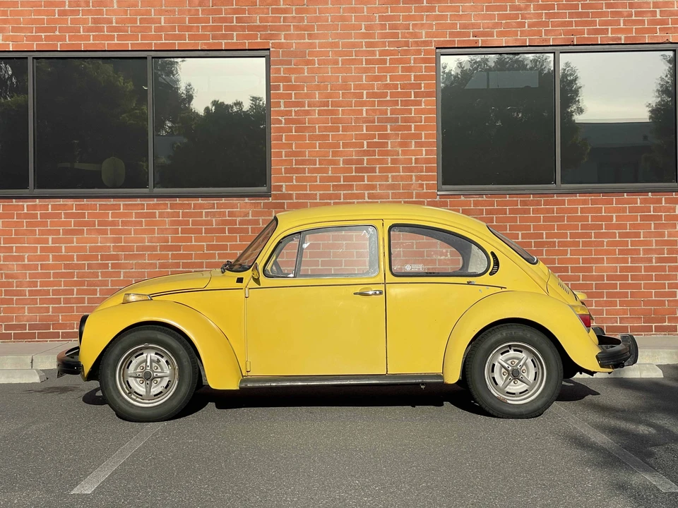 1973 Volkswagen Super Beetle - Image 3 of 31