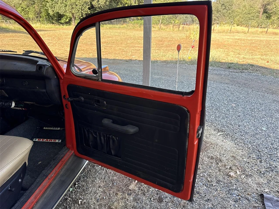 1973 Volkswagen Super Beetle - Image 14 of 31