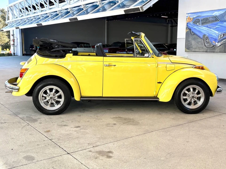1973 Volkswagen Super Beetle - Image 5 of 21