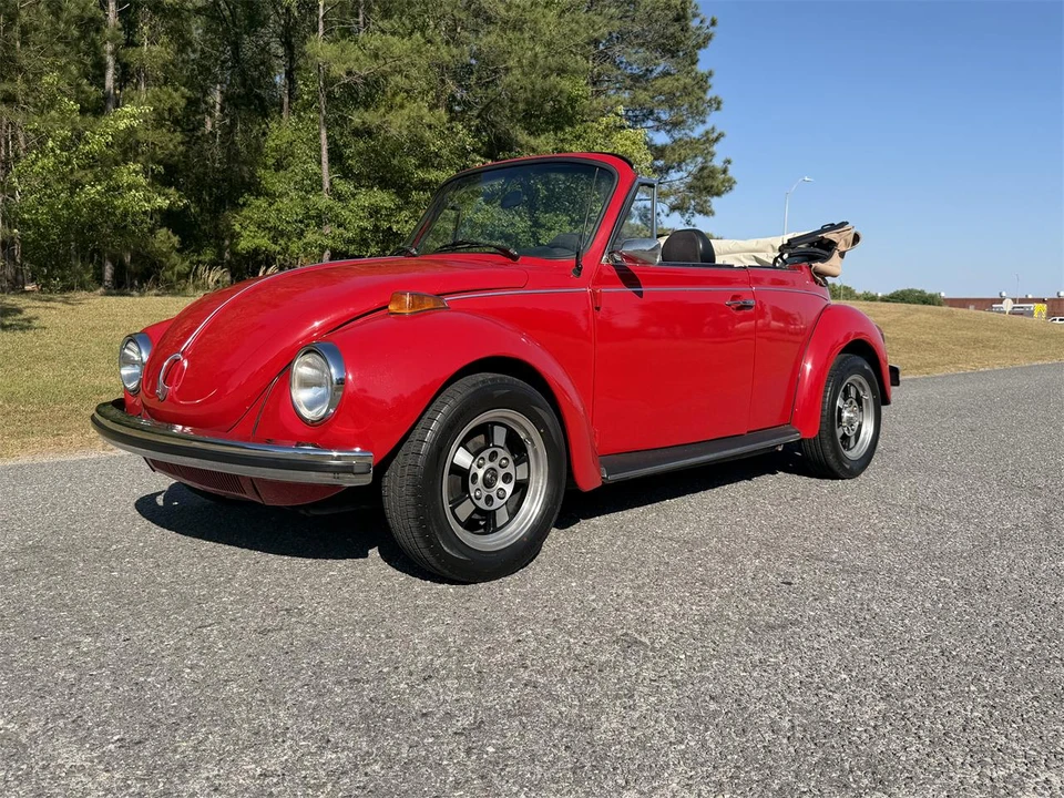 1973 Volkswagen Super Beetle - Image 4 of 12
