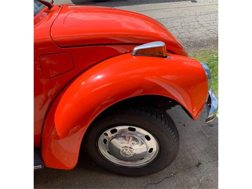 1973 Volkswagen Super Beetle - Image 8 of 11