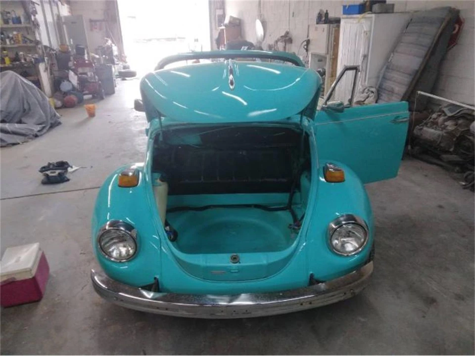 1973 Volkswagen Super Beetle - Image 13 of 17