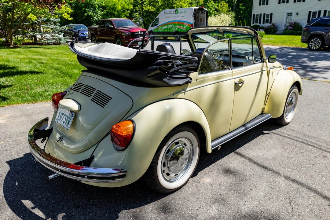 1973 Volkswagen Super Beetle - Image 5 of 31