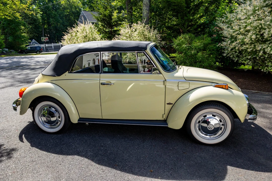 1973 Volkswagen Super Beetle - Image 11 of 31