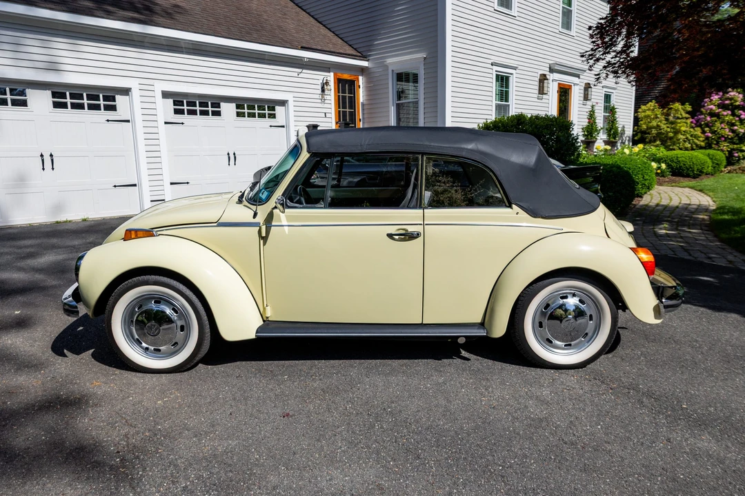 1973 Volkswagen Super Beetle - Image 15 of 31